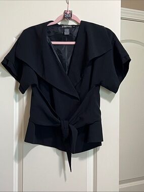 Rampage Black Short Sleeve Tie-Front jacket C56
